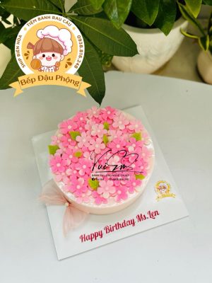 Mẫu bánh rau câu hoa nhí đơn giản 18cm