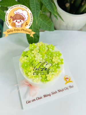 Bánh rau câu hoa nhí đơn giản 16cm